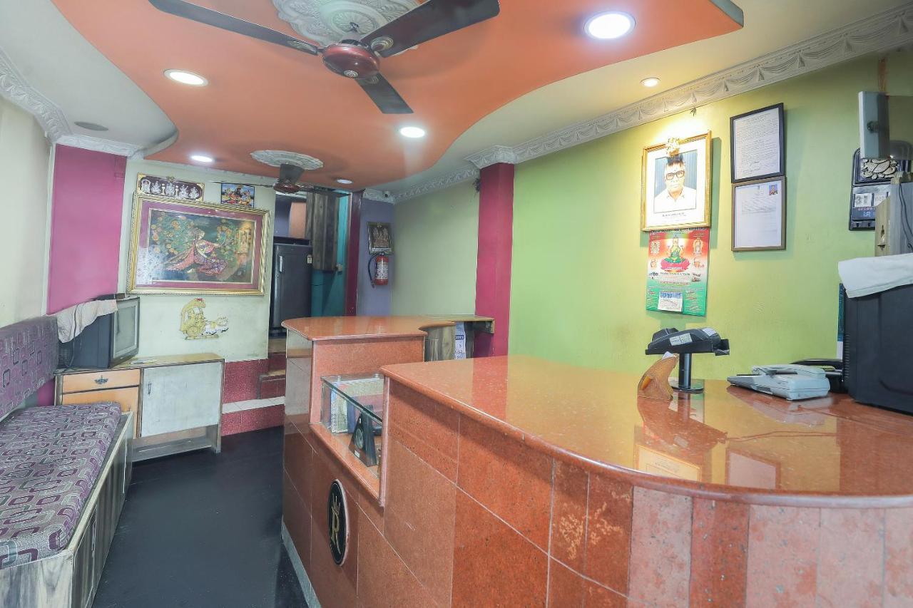 Hôtel Spot On 64228 Ram Palace à Chennai Extérieur photo