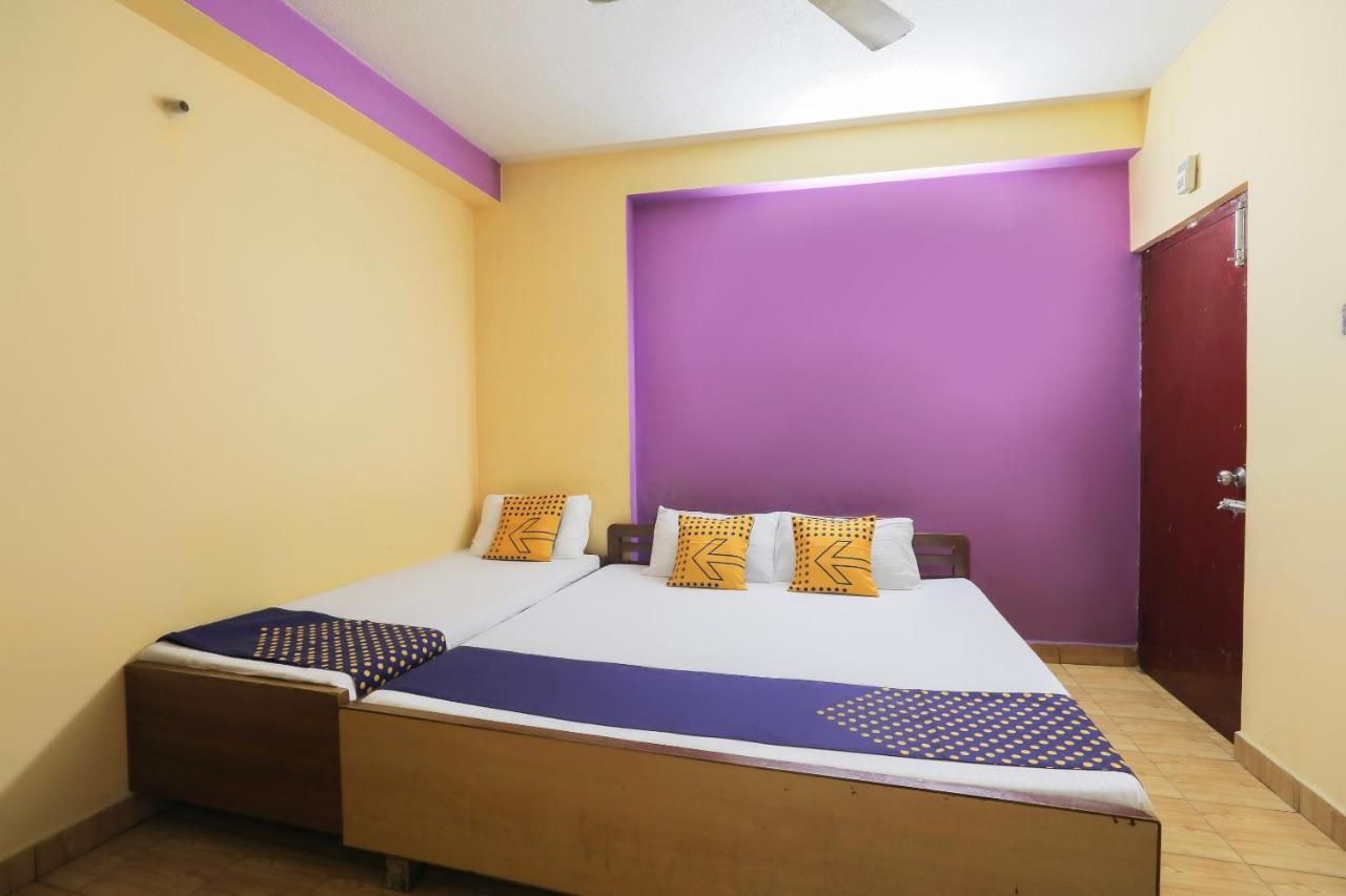 Hôtel Spot On 64228 Ram Palace à Chennai Extérieur photo
